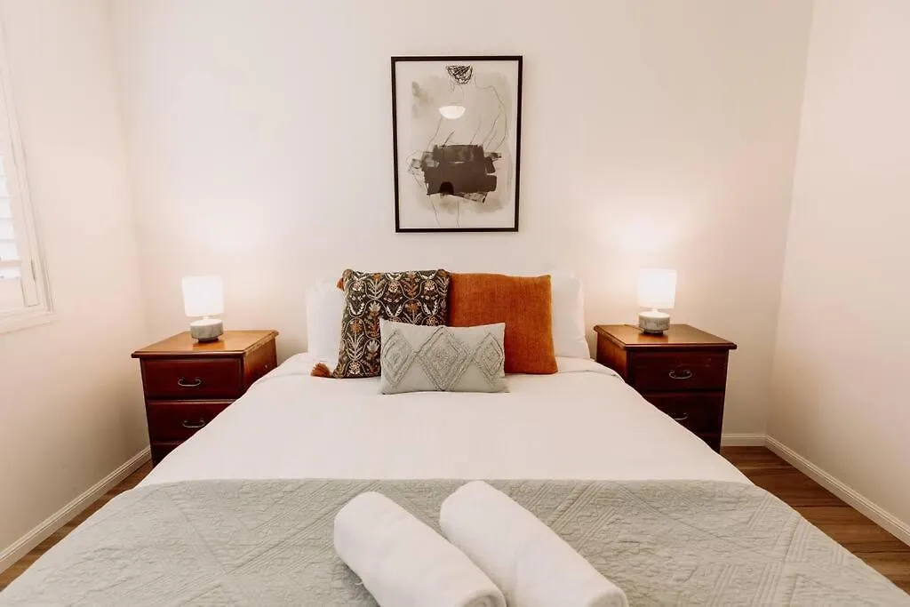 Seaside Escape On 'Tanah' Villa Yaroomba Tatil Evi