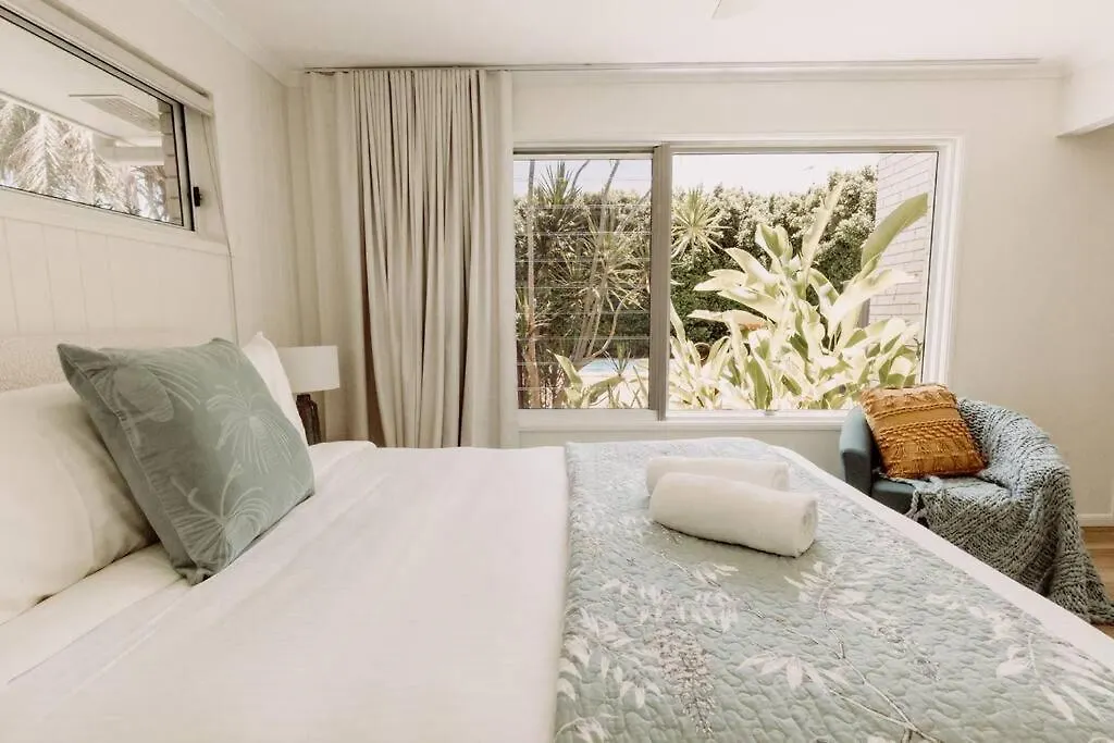 Seaside Escape On 'Tanah' Villa Yaroomba Tatil Evi